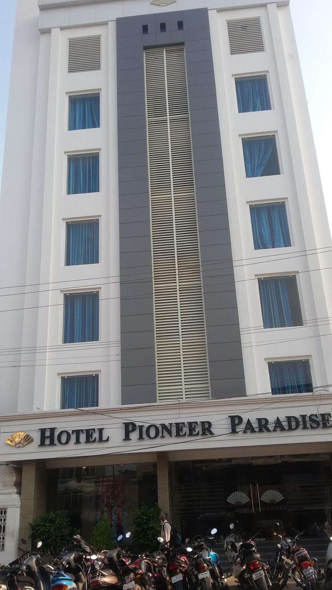 Hotel Pioneer Paradise Nāgercoil 外观 照片